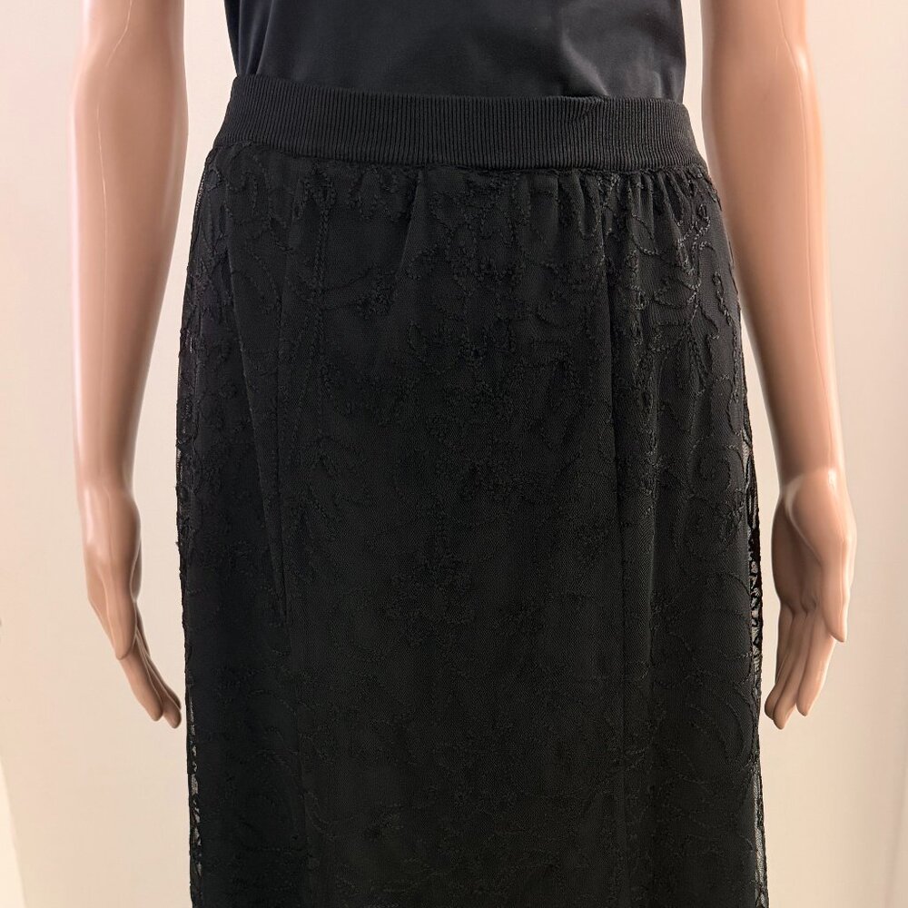 Due Per Due Women Black  Knit Skirt Layered with Lace  Size XL